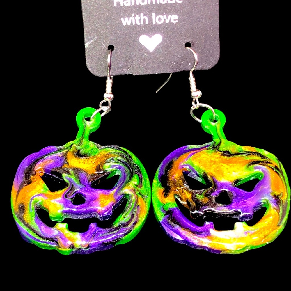 Handcrafted Halloween Earrings Pierced Dangle Mardi Gras Theme Pumpkins … - Picture 1 of 3